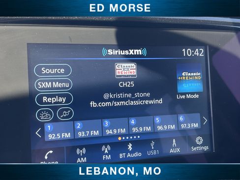 Used 2023 Nissan Frontier SV AWD/4WD image 13