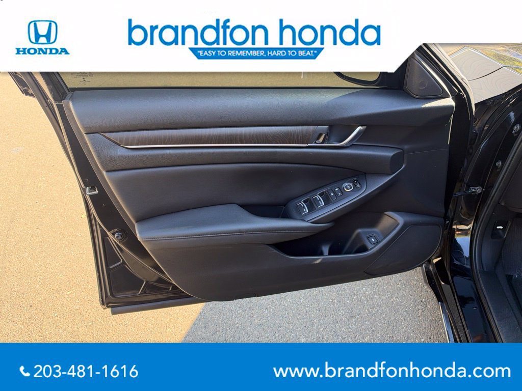 Used 2020 Honda Accord EX image 11