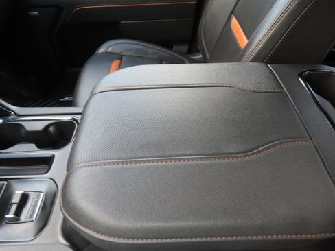 Used 2026 GMC Sierra 1500 AT4 w/ Technology Package AWD/4WD image 38