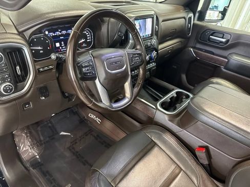 Used 2023 GMC Sierra 2500 Denali w/ Denali Black Diamond Edition AWD/4WD image 56