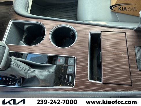 Used 2024 Toyota Sienna XLE image 21