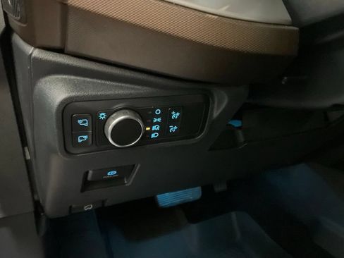 Used 2022 Ford Bronco Outer Banks AWD/4WD image 8