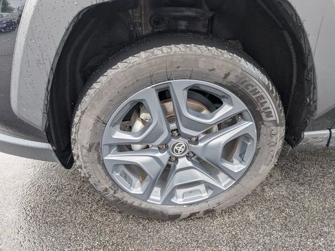 Used 2024 Toyota RAV4 Adventure AWD/4WD image 12