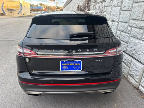 Used 2019 Lincoln Nautilus Reserve image 5