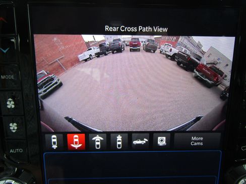 Used 2023 RAM 1500 Limited AWD/4WD image 36