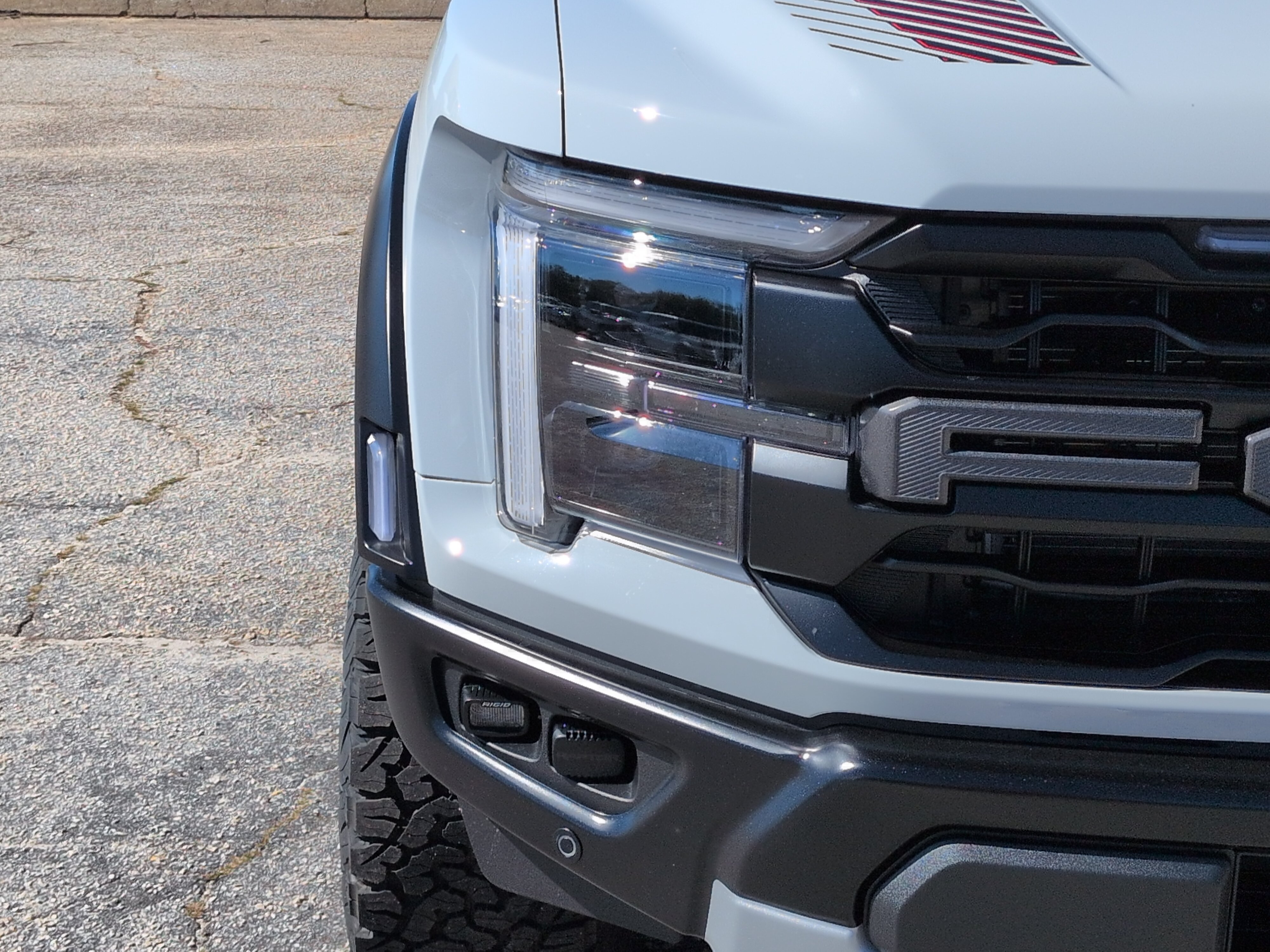 New 2026 Ford F150 Raptor AWD/4WD image 8