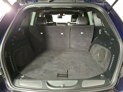 Used 2018 Jeep Grand Cherokee Trailhawk image 29