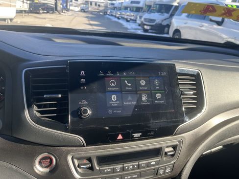 Used 2022 Honda Passport TrailSport image 35