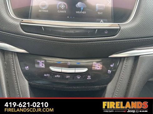 Used 2018 Cadillac XT5 Premium Luxury w/ Driver Assist Package image 34