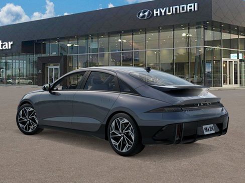 New 2025 Hyundai Ioniq 6 SEL image 5