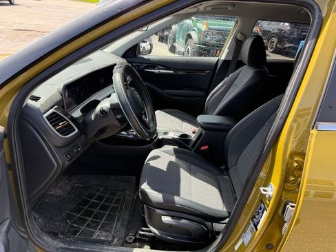 Certified 2024 Kia Seltos S FWD image 8