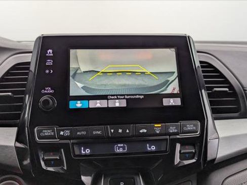 Used 2022 Honda Odyssey EX image 24