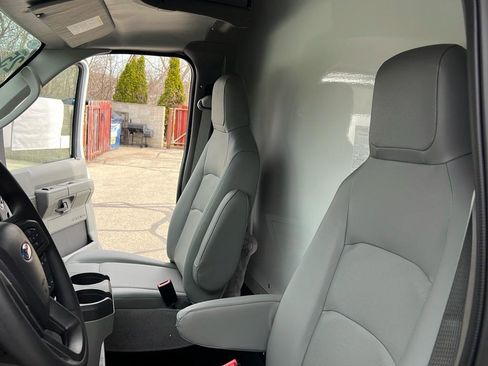 New 2025 Ford E-350 and Econoline 350 Super Duty w/ Power Equipment Group image 15