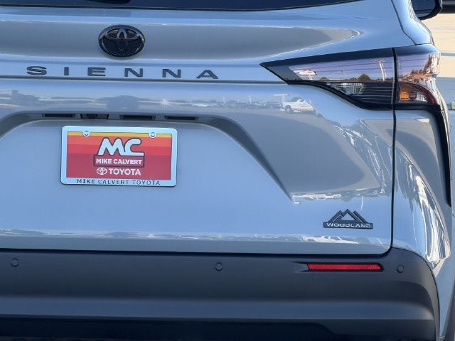 New 2026 Toyota Sienna XLE Woodland Edition AWD/4WD image 8