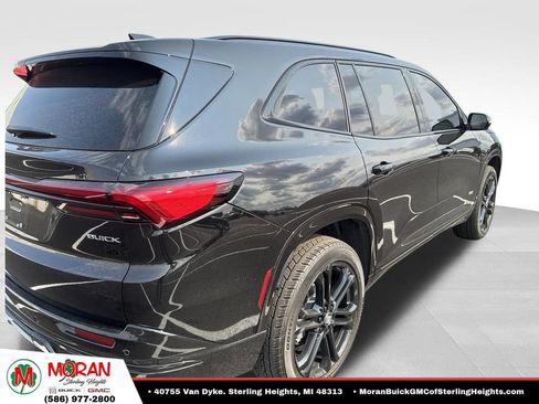 Used 2025 Buick Enclave Sport Touring w/ Power Package FWD image 5