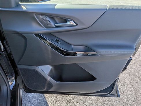 New 2026 Chevrolet Equinox LT image 33