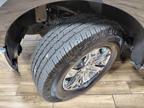 Used 2021 Ford F150 Lariat w/ Equipment Group 502A High image 29