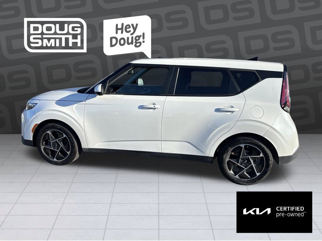 Certified 2023 Kia Soul EX FWD image 2