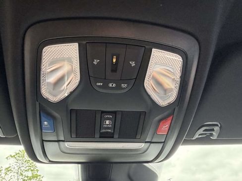 Used 2025 RAM 1500 Big Horn AWD/4WD image 41