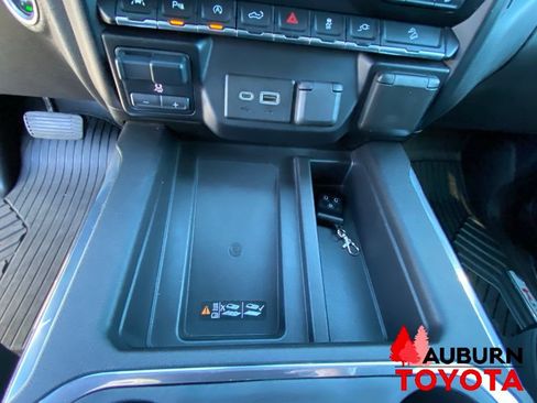 Used 2020 GMC Sierra 1500 AT4 w/ AT4 Premium Package AWD/4WD image 44