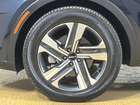 Used 2022 Kia Sorento SX AWD/4WD image 26