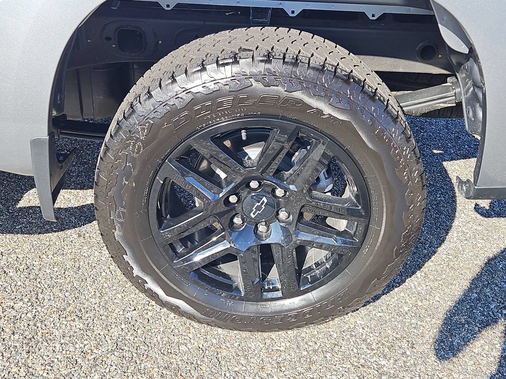 Certified 2026 Chevrolet Silverado 1500 RST w/ RST Select Package AWD/4WD image 8
