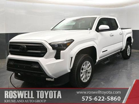 Certified 2025 Toyota Tacoma SR5 AWD/4WD image 1