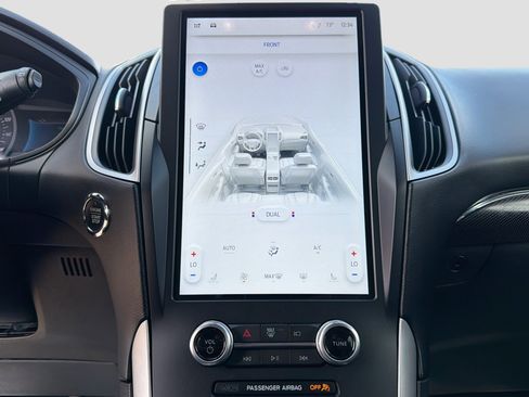 Used 2022 Ford Edge ST-Line image 33