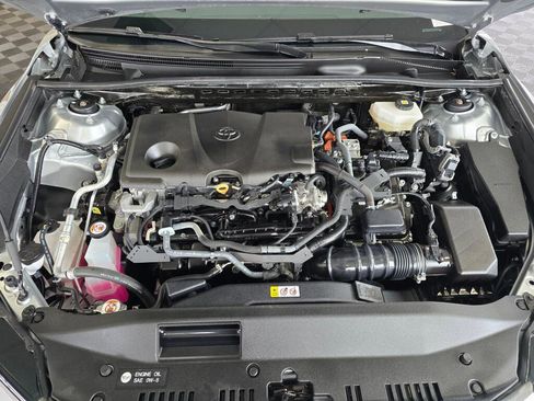 Used 2025 Toyota Camry LE FWD image 9