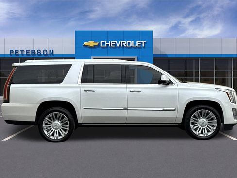 Certified 2016 Cadillac Escalade ESV Platinum image 3