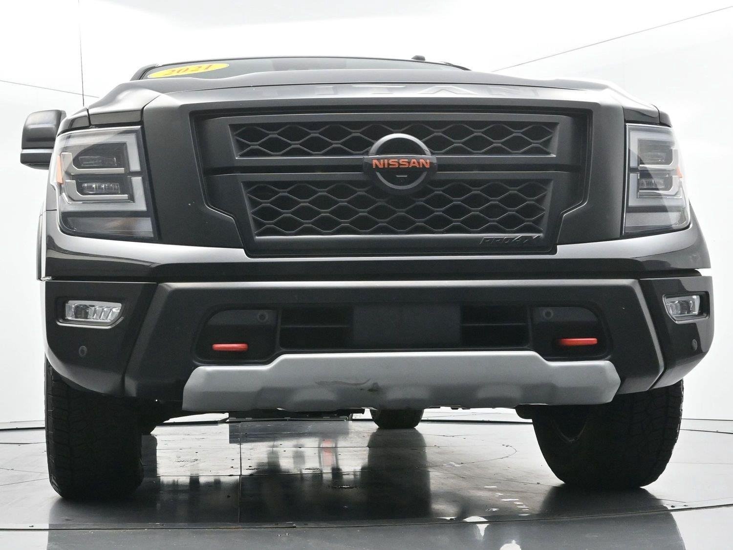Used 2021 Nissan Titan PRO-4X w/ Pro-4x Convenience Package AWD/4WD image 49