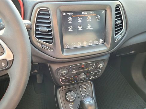 Used 2021 Jeep Compass Trailhawk image 26