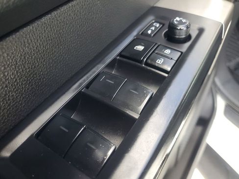 Used 2024 Toyota Tundra Limited w/ Power Package image 17