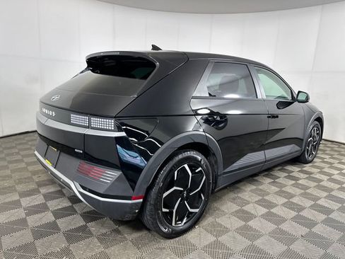 Used 2024 Hyundai Ioniq 5 SEL image 3