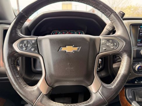 Used 2017 Chevrolet Silverado 1500 High Country AWD/4WD image 29