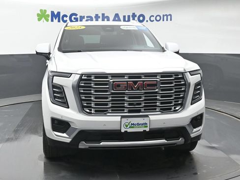 Used 2025 GMC Yukon Denali AWD/4WD image 5