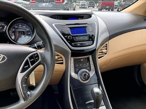 Used 2013 Hyundai Elantra GLS FWD image 6