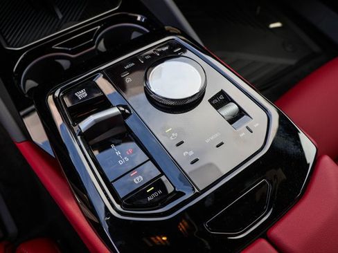 New 2027 BMW 530i xDrive AWD/4WD image 18