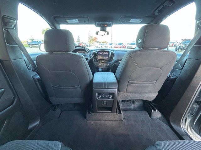 Used 2022 Chevrolet Traverse LT AWD/4WD image 37