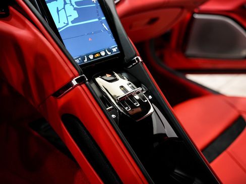 Used 2023 Ferrari Roma image 54