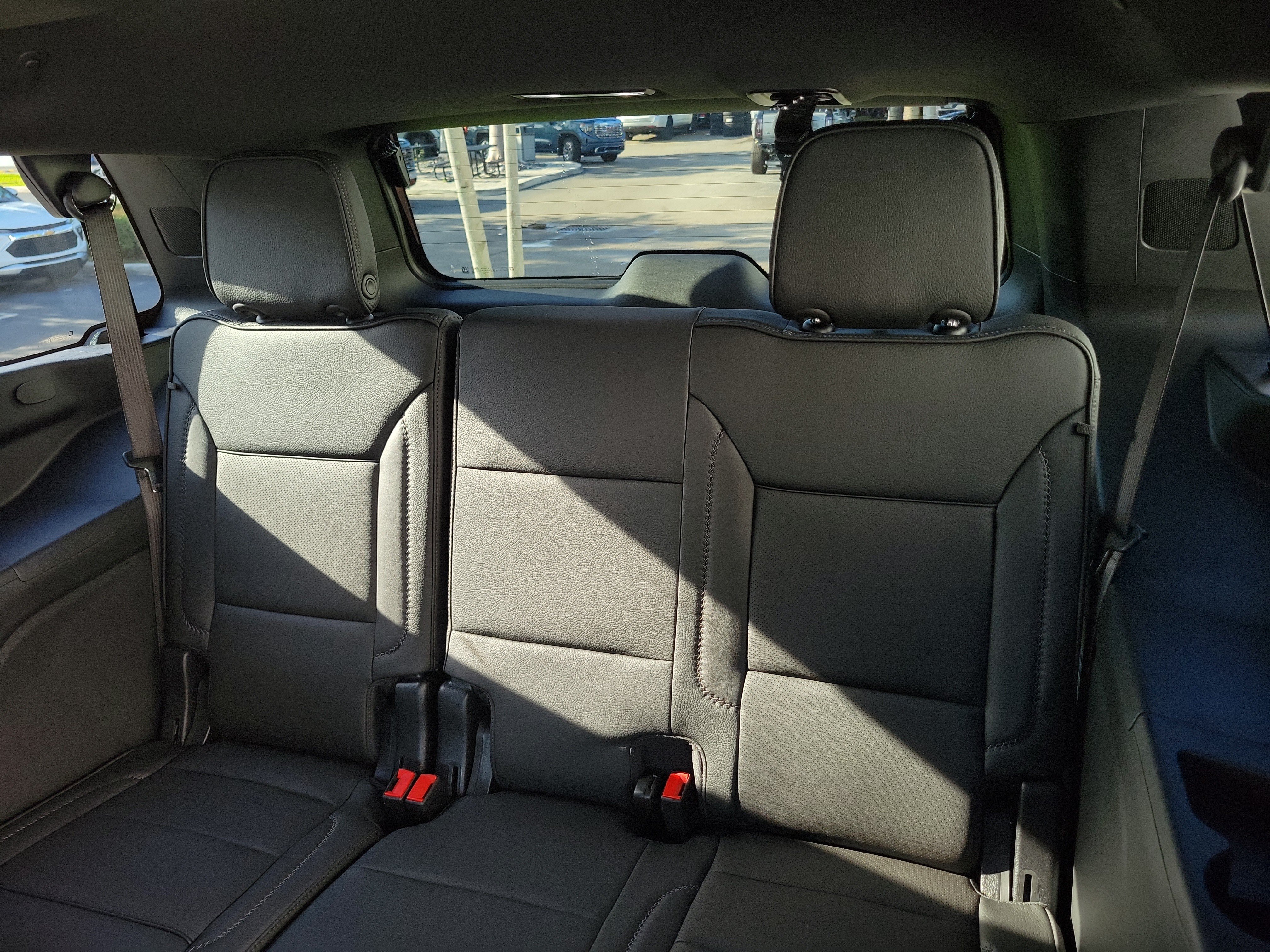 New 2026 GMC Yukon Denali AWD/4WD image 13