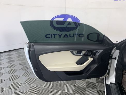 Used 2016 Jaguar F-TYPE Coupe image 14