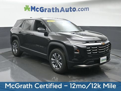 Used 2025 Chevrolet Equinox LT AWD/4WD image 2