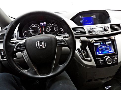 Used 2015 Honda Odyssey EX-L image 17