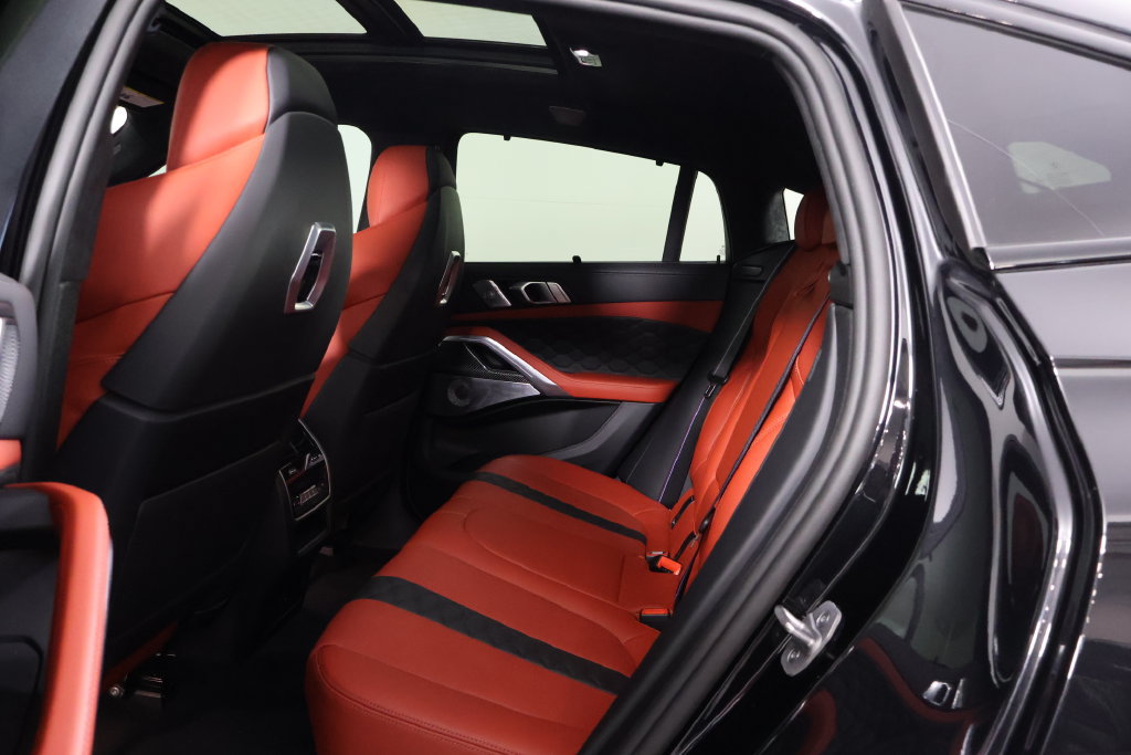 Used 2026 BMW X6 M Competition w/ Executive Package AWD/4WD image 11