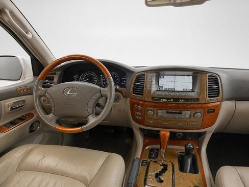 Used 2006 Lexus LX 470 4WD image 36