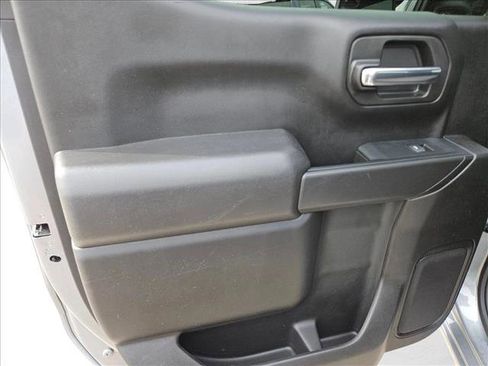 Used 2024 Chevrolet Silverado 1500 Custom image 12