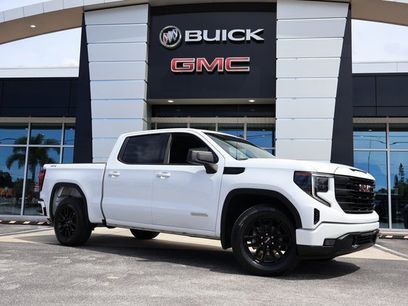 Used 2022 GMC Sierra 1500 Elevation