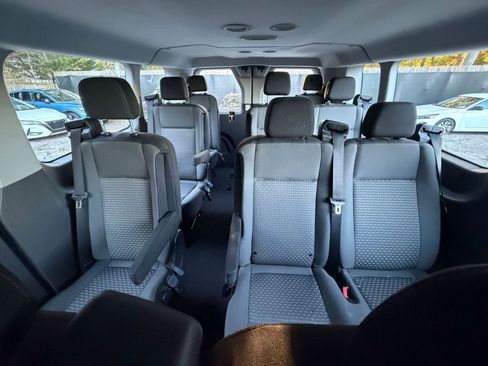 Used 2024 Ford Transit 350 XLT image 29