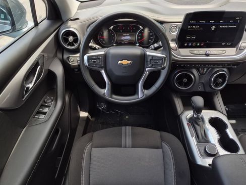 Used 2025 Chevrolet Blazer LT FWD image 23
